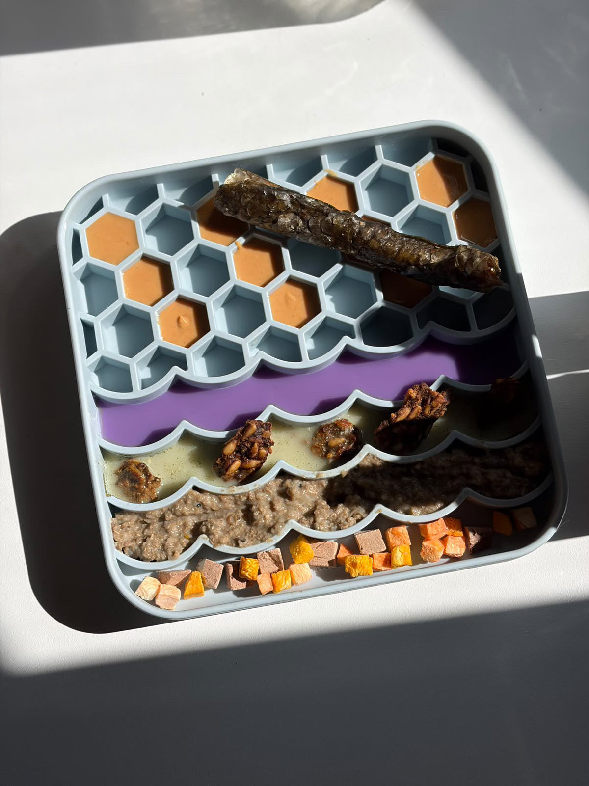 Honeycomb Midday Feast
