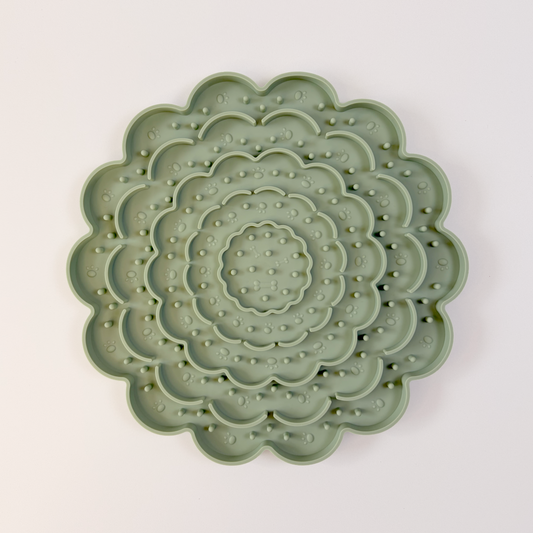 Hana Lick Mat — Green